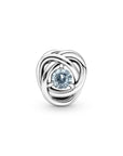 Pandora Maart Geboortesteen Zeeblauwe Oneindige Cirkel Bedel 790065C09, exclusief en kwalitatief hoogwaardig. Ontdek nu!