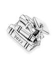 Pandora 2022 Graduation Charm 790790C00, exclusief en kwalitatief hoogwaardig. Ontdek nu!