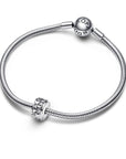 Pandora Infinite Hearts Sparkling Clipbedel 792235C01, exclusief en kwalitatief hoogwaardig. Ontdek nu!