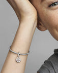 Pandora Four-leaf Clover Friendship Dubbele Hangende Bedel 792245C01, exclusief en kwalitatief hoogwaardig. Ontdek nu!