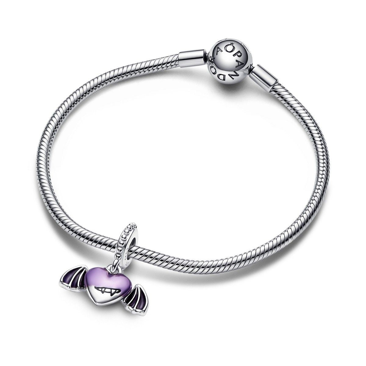 Pandora Vampire Winged Heart Hangende Bedel 792290C01, exclusief en kwalitatief hoogwaardig. Ontdek nu!