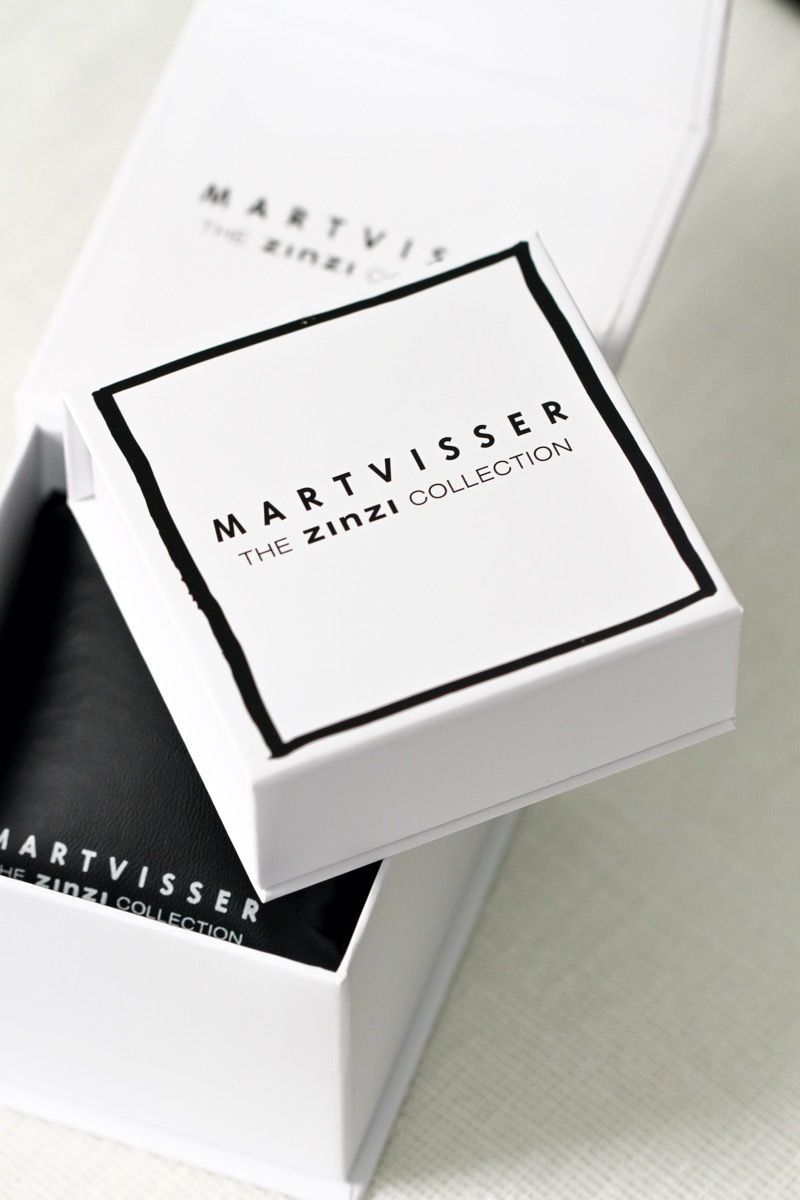Mart Visser by Zinzi zilveren ring breed glad 12mm MVR3, exclusief en kwalitatief hoogwaardig. Ontdek nu!