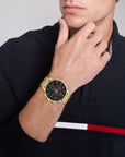Tommy Hilfiger TH1791989 Horloge Staal Goudkleurig 44mm, exclusief en kwalitatief hoogwaardig. Ontdek nu!