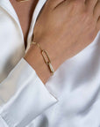 Zinzi gold plated zilveren armband met paperclip schakels, 2 grote ovale schakels en zirkonia's ZIA2371Y, exclusief en kwalitatief hoogwaardig. Ontdek nu!