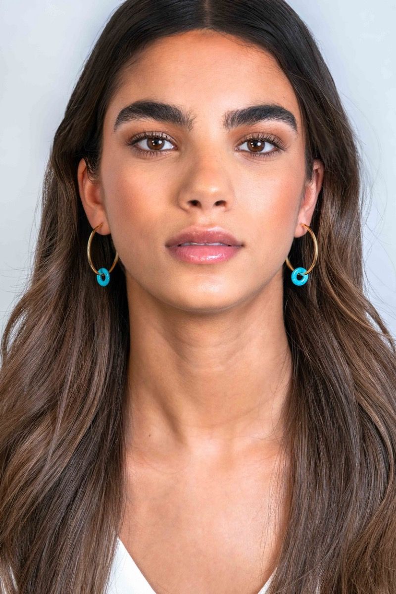 Zinzi oorbedels rond 12mm met turquoise howliet edelsteen ZICH2274T (excl. oorringen), exclusief en kwalitatief hoogwaardig. Ontdek nu!