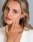 Zinzi zilveren fantasie oorringen 15mm met scharniersluiting, bezet met witte zirkonia's ZIO2327, exclusief en kwalitatief hoogwaardig. Ontdek nu!