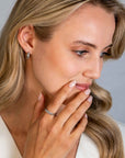 Zinzi zilveren multi-look ring glad gedraaide buis met witte zirkonia's ZIR2324, exclusief en kwalitatief hoogwaardig. Ontdek nu!