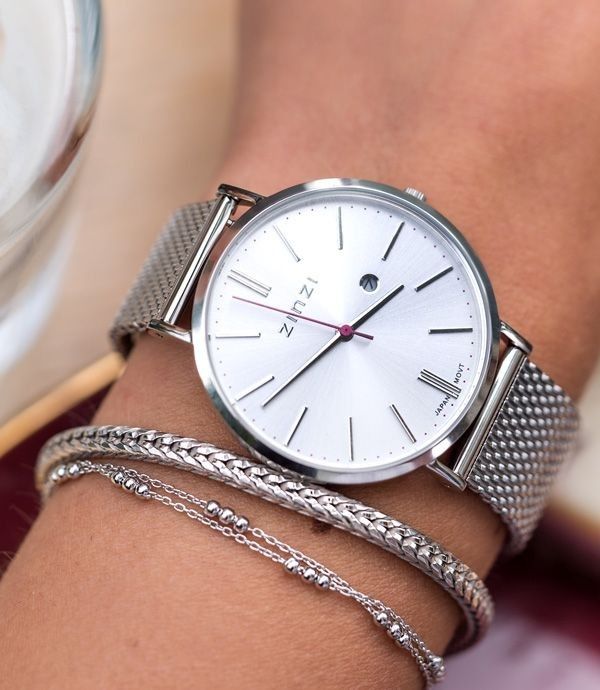 Zinzi horloge ZIW402M Retro 38mm + gratis armband t.w.v. 29,95, exclusief en kwalitatief hoogwaardig. Ontdek nu!